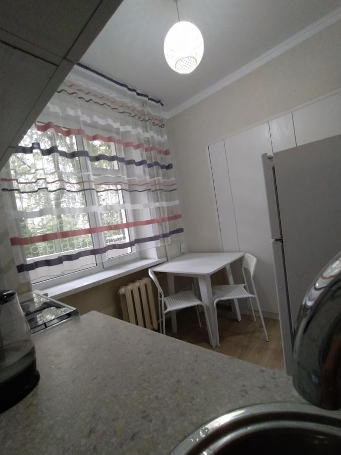 Апартаменты Aura On Sydykova Street 290 Бишкек Экстерьер фото